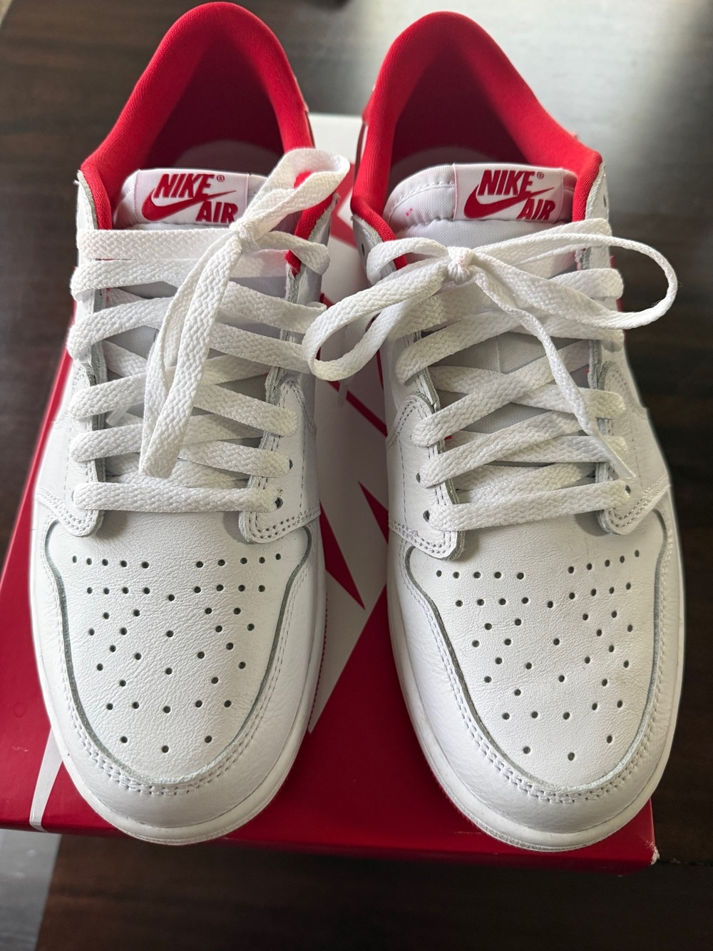 Jordan 1 Retro Low OG ‘University Red’ size 10.5